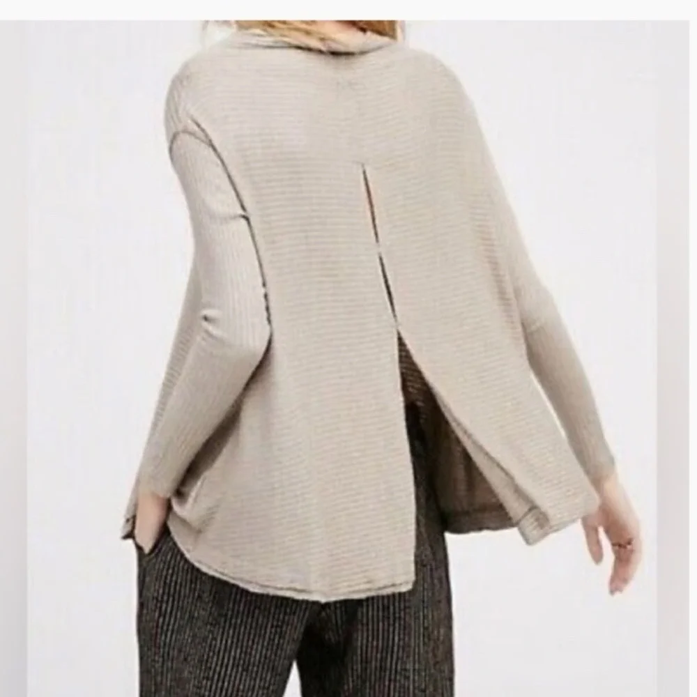 Free People We The Free Lovers Rib Oversized Open Back Tunic‎ Sweater Medium